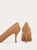 Ferragamo Maxi Gancini pump - Image 6